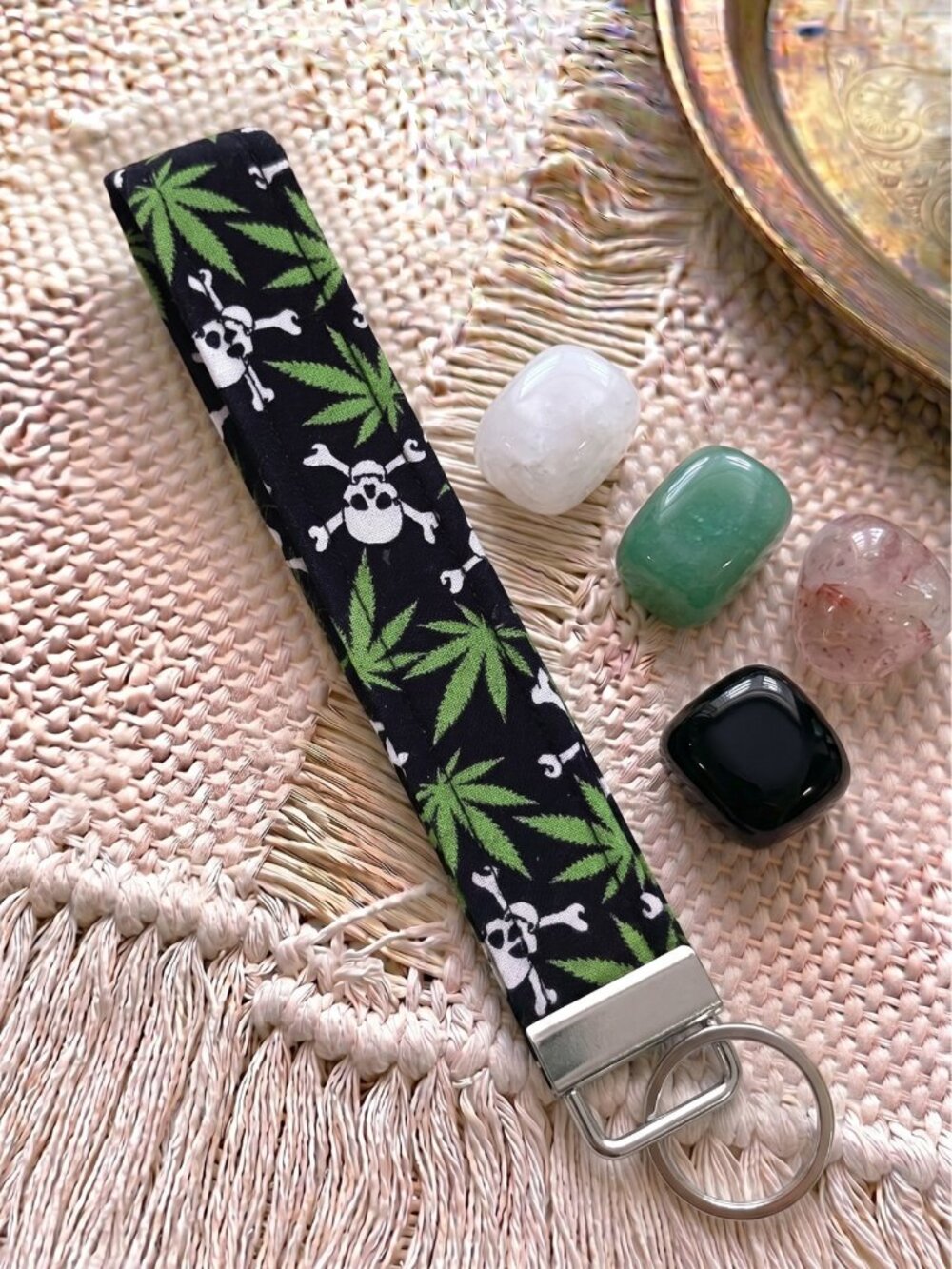 New Handmade Skull Crossbones Green Leaf Fabric Key Fob Wristlet Keychain